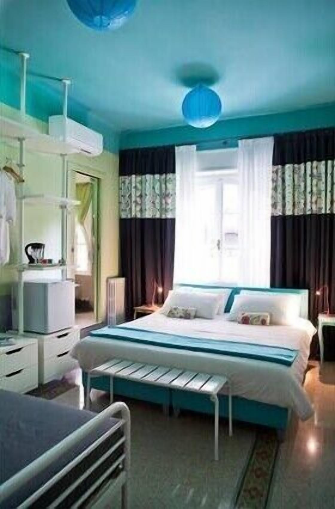 Pratinnvatican Couette-café 3*