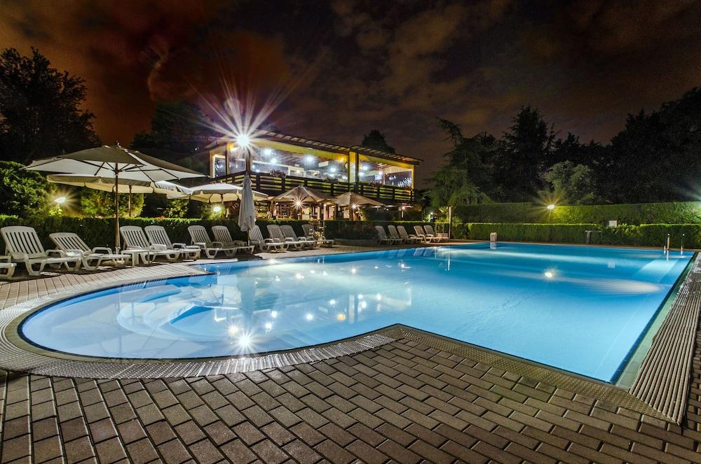 Flaminio Village Park 4* Roma