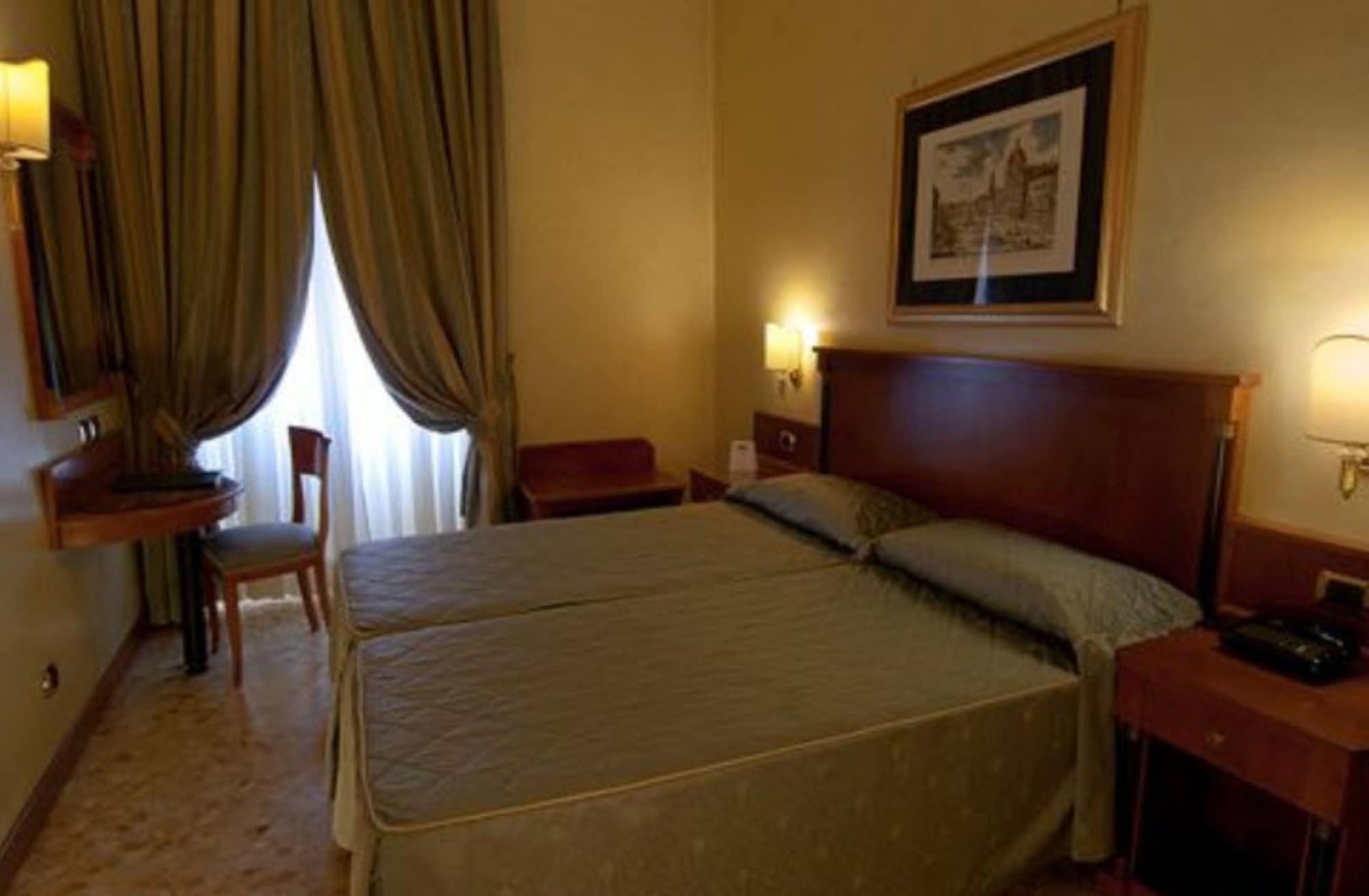 Hotel Miami