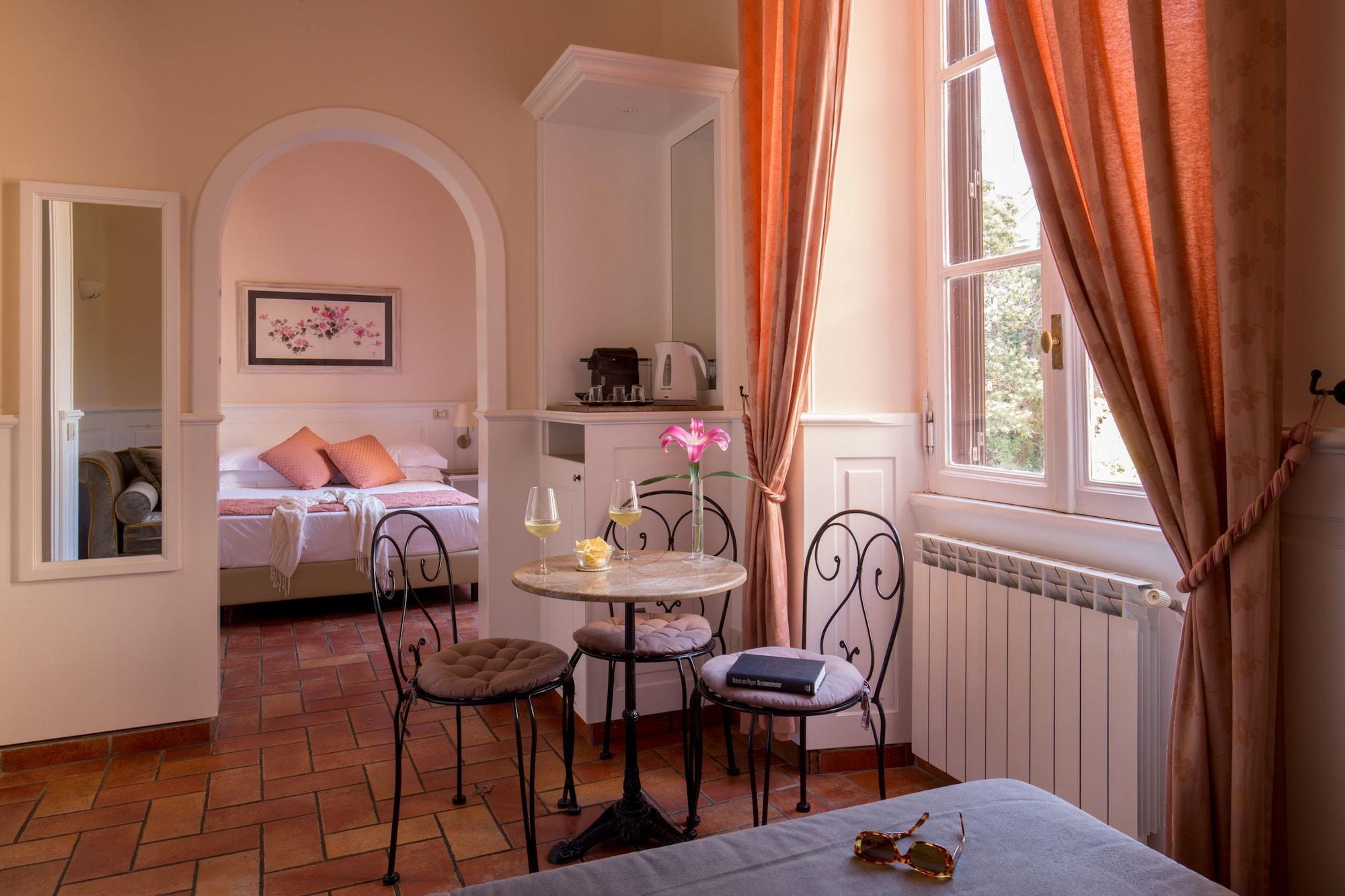 Aenea Couette-café