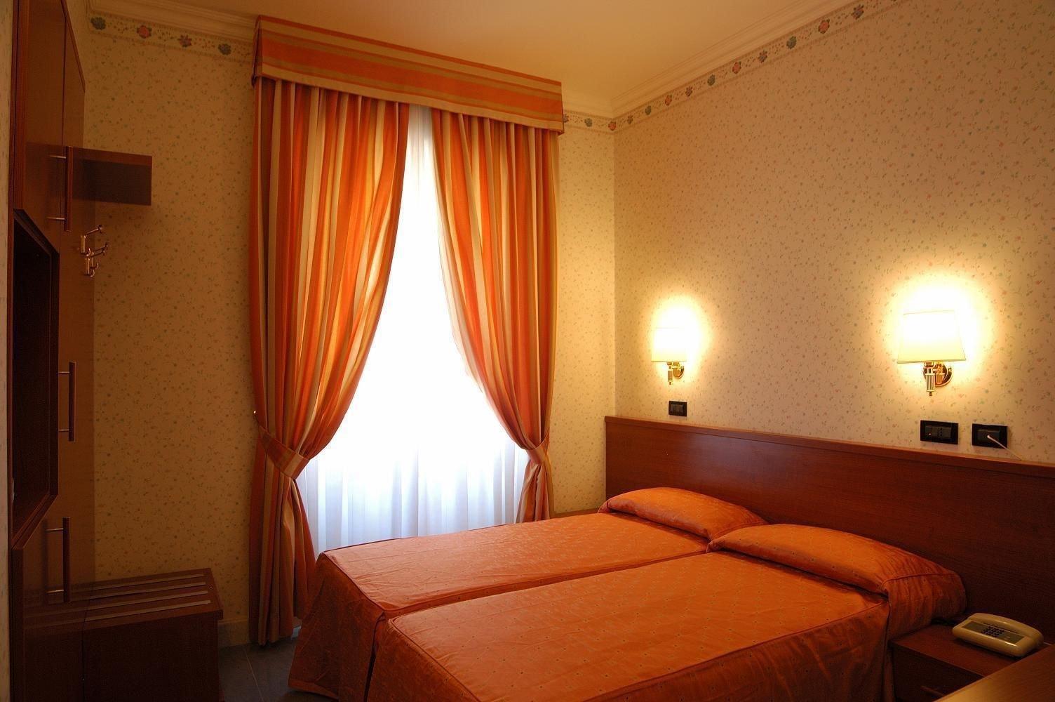 Dina Hotel Rome