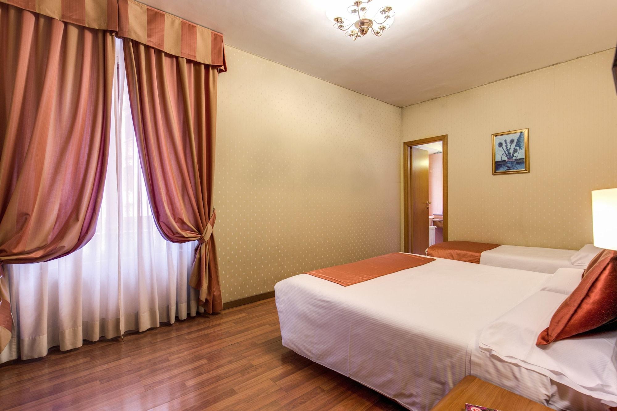 Hotel Flower Garden Rome