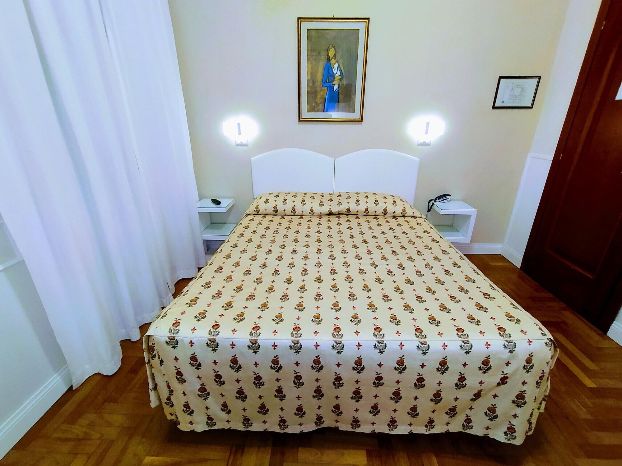 Hotel Italia Viminale 2*