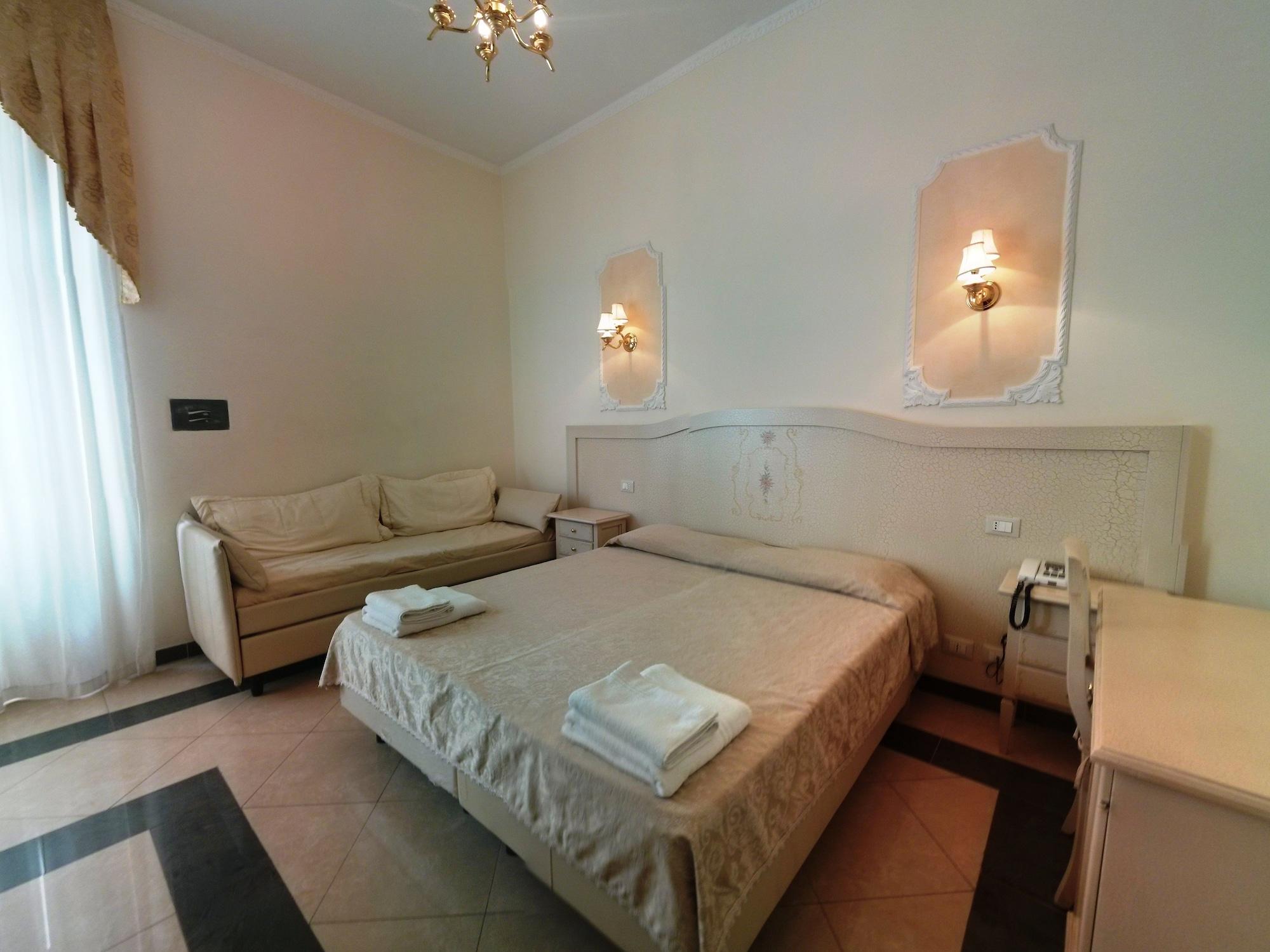 Cambridge Hotel Rome