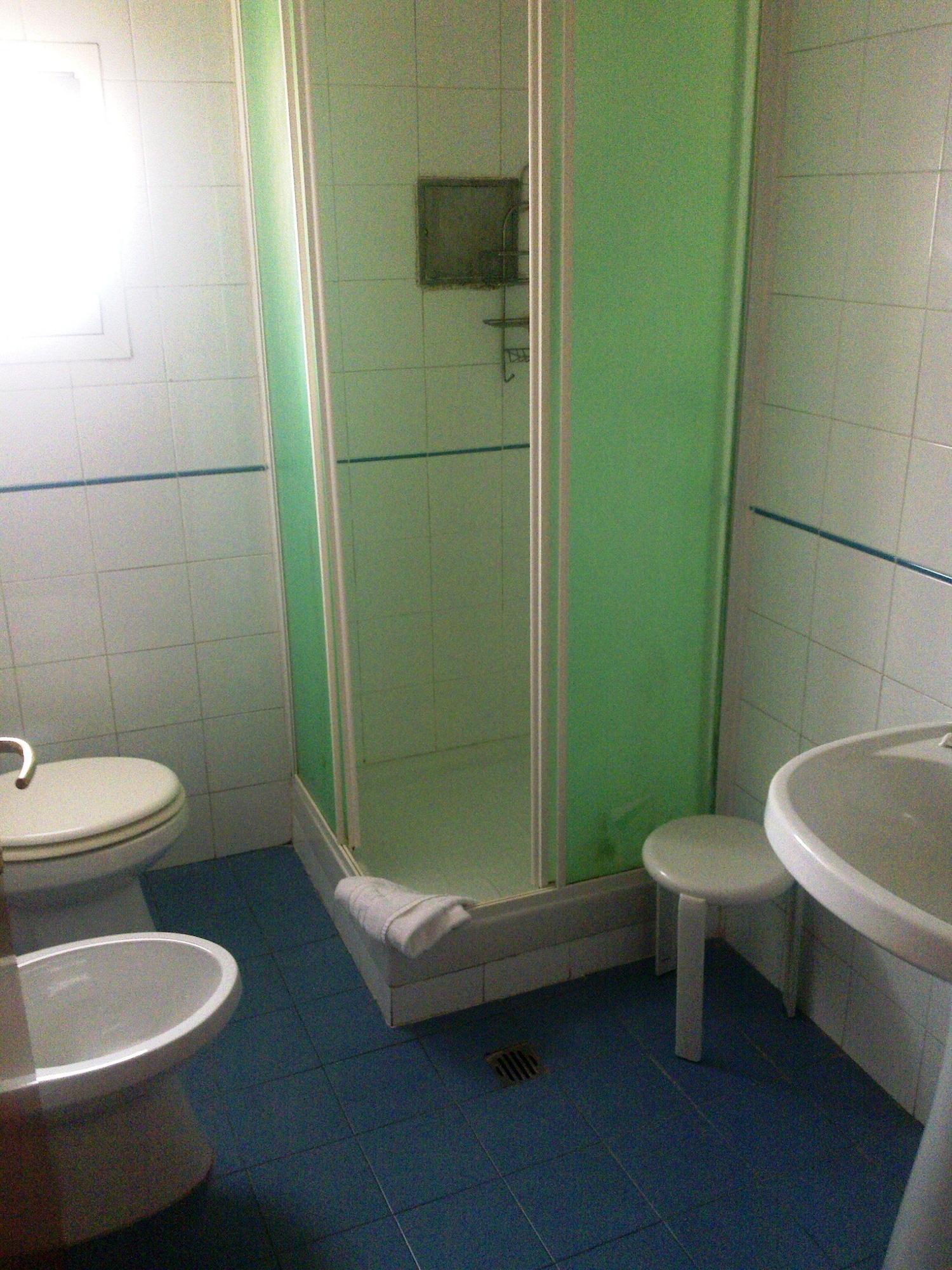 Lazzari Hotel