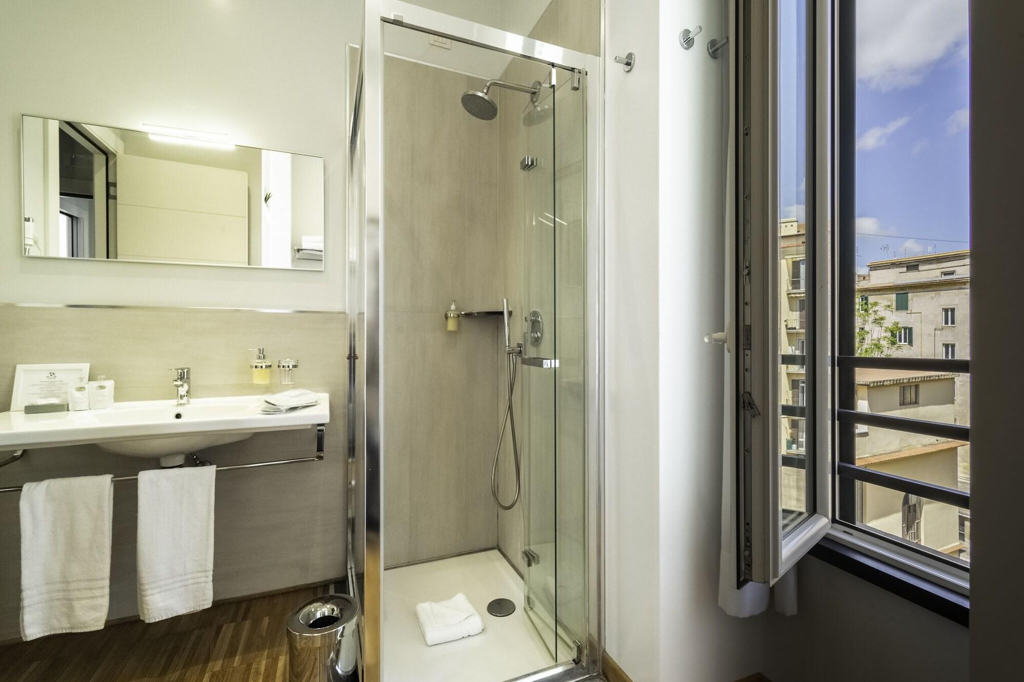 At Townhouse - Filiberto 3* Rome