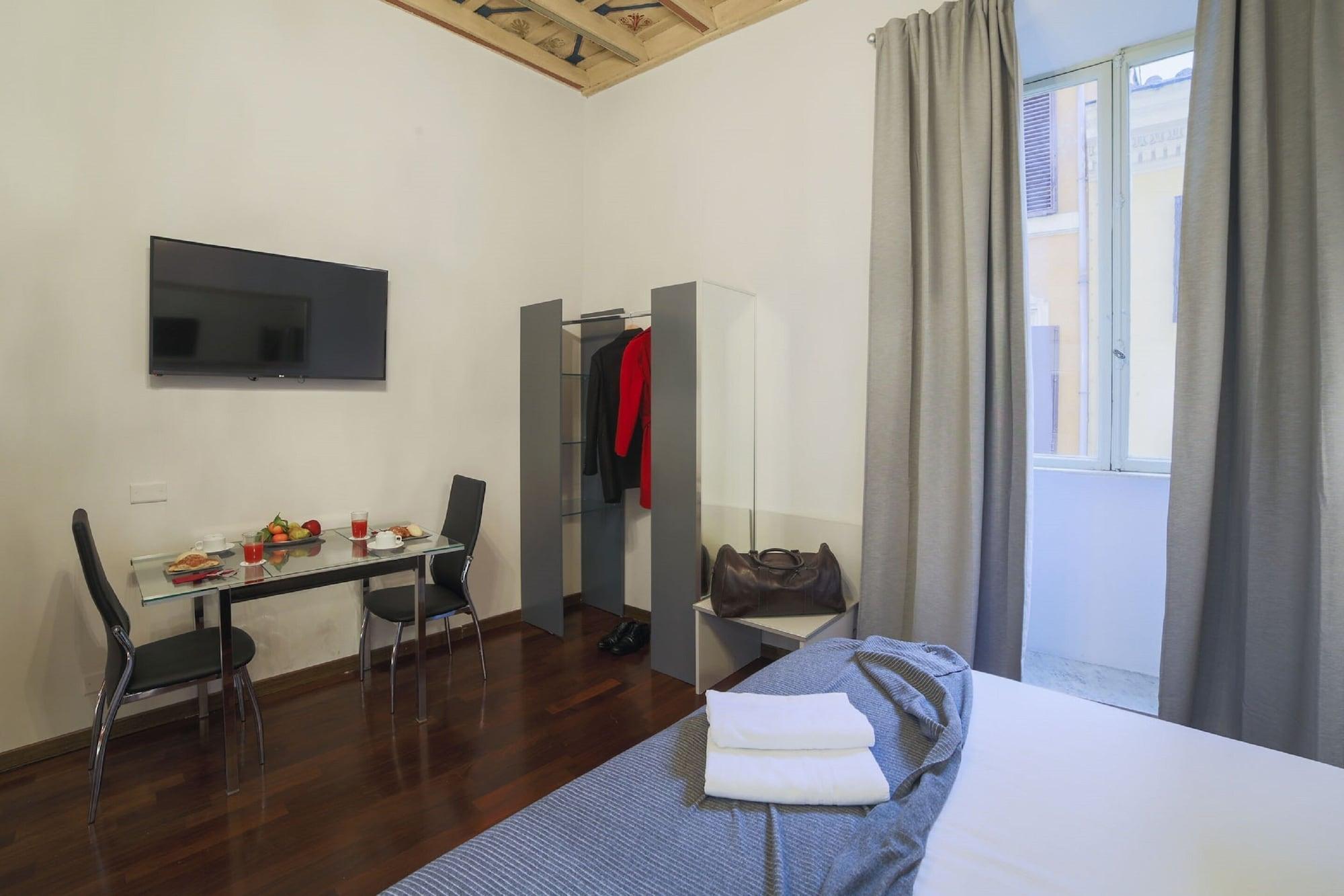 La Maison Dell'orologio Bed & Breakfast 2*