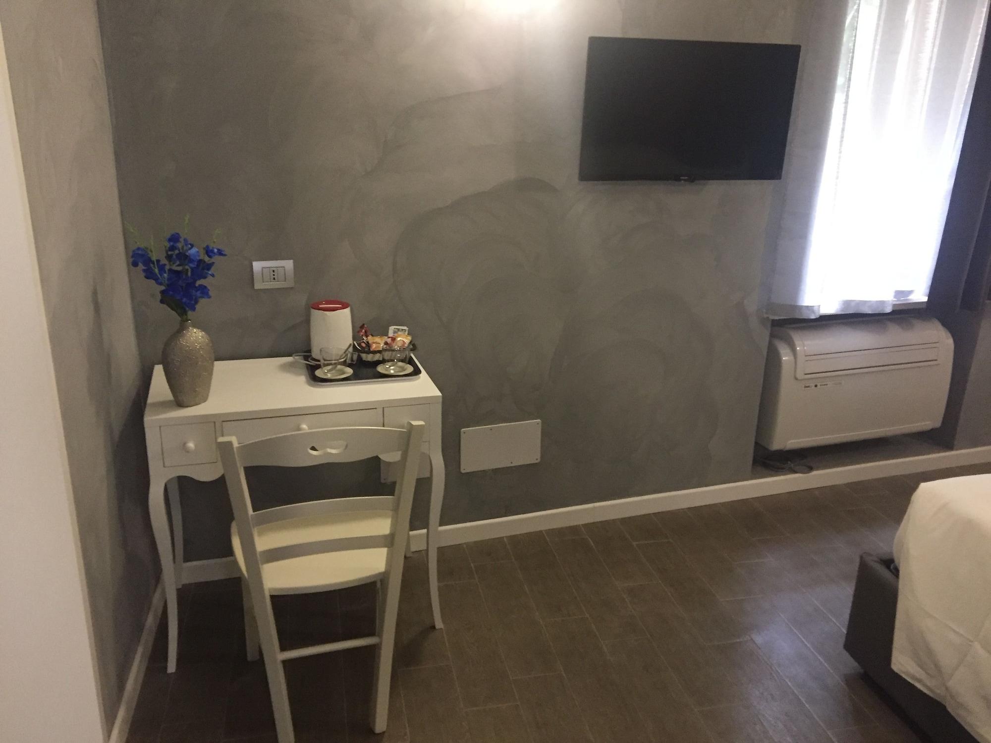 Guest house Floor Navona 2*