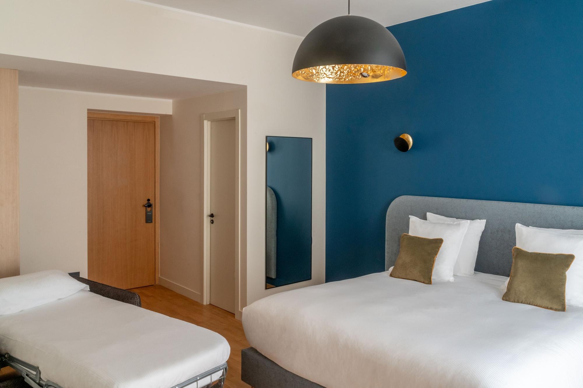 9hotel Cesari 4*