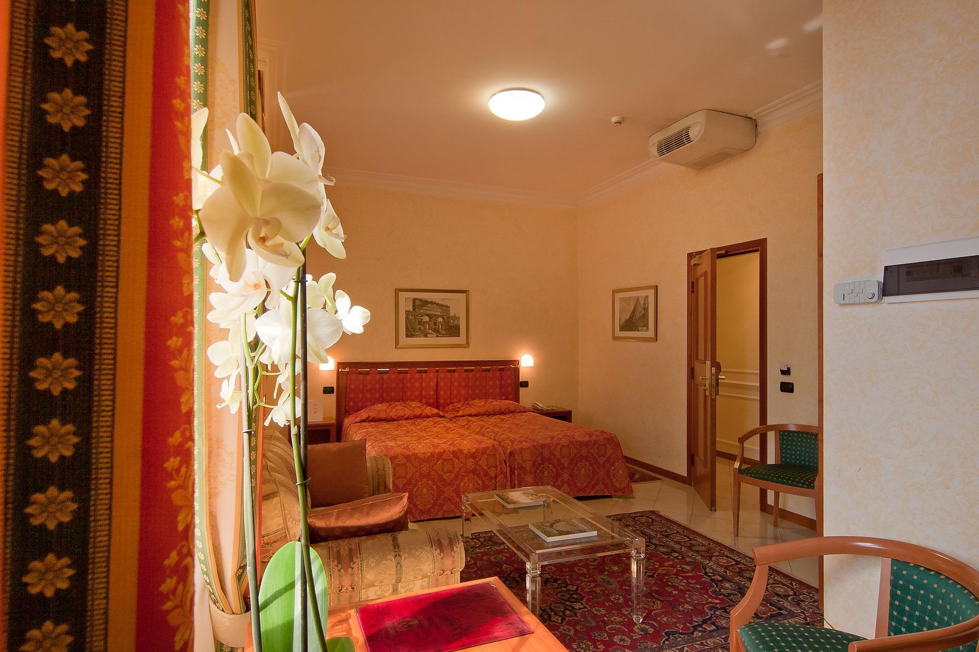 Residenza Paolo Vi 4* Roma