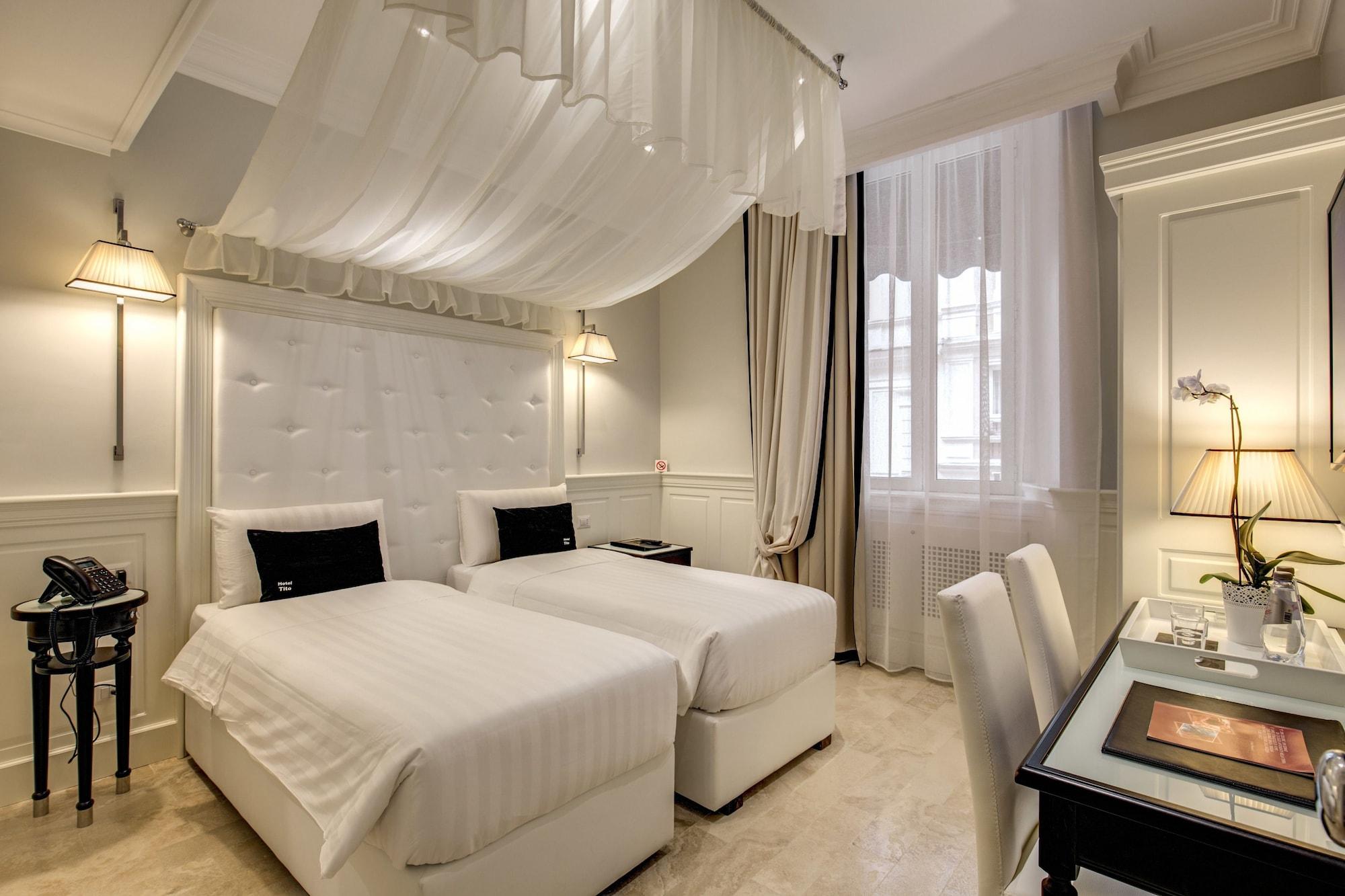 Tito Hotel