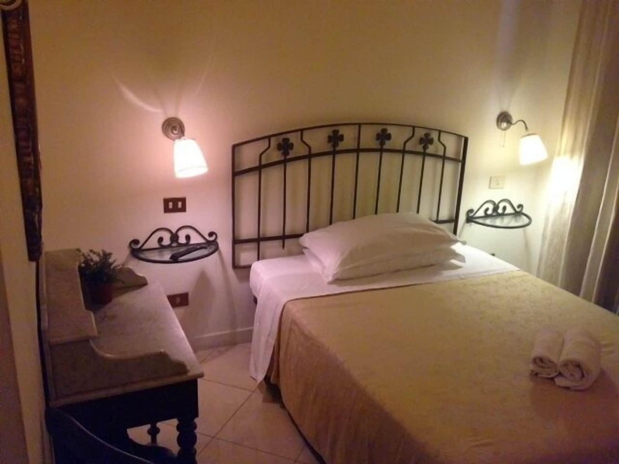 Marta Guest house Rome