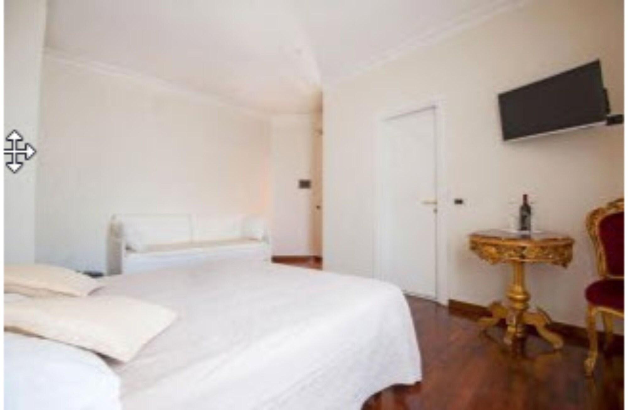 Royal House Guest house 3*