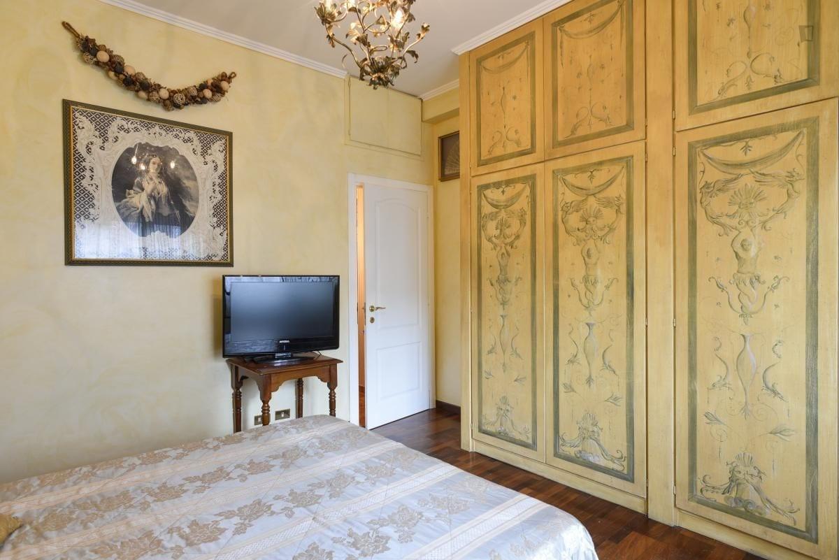 Abruzzese Hotel Rome