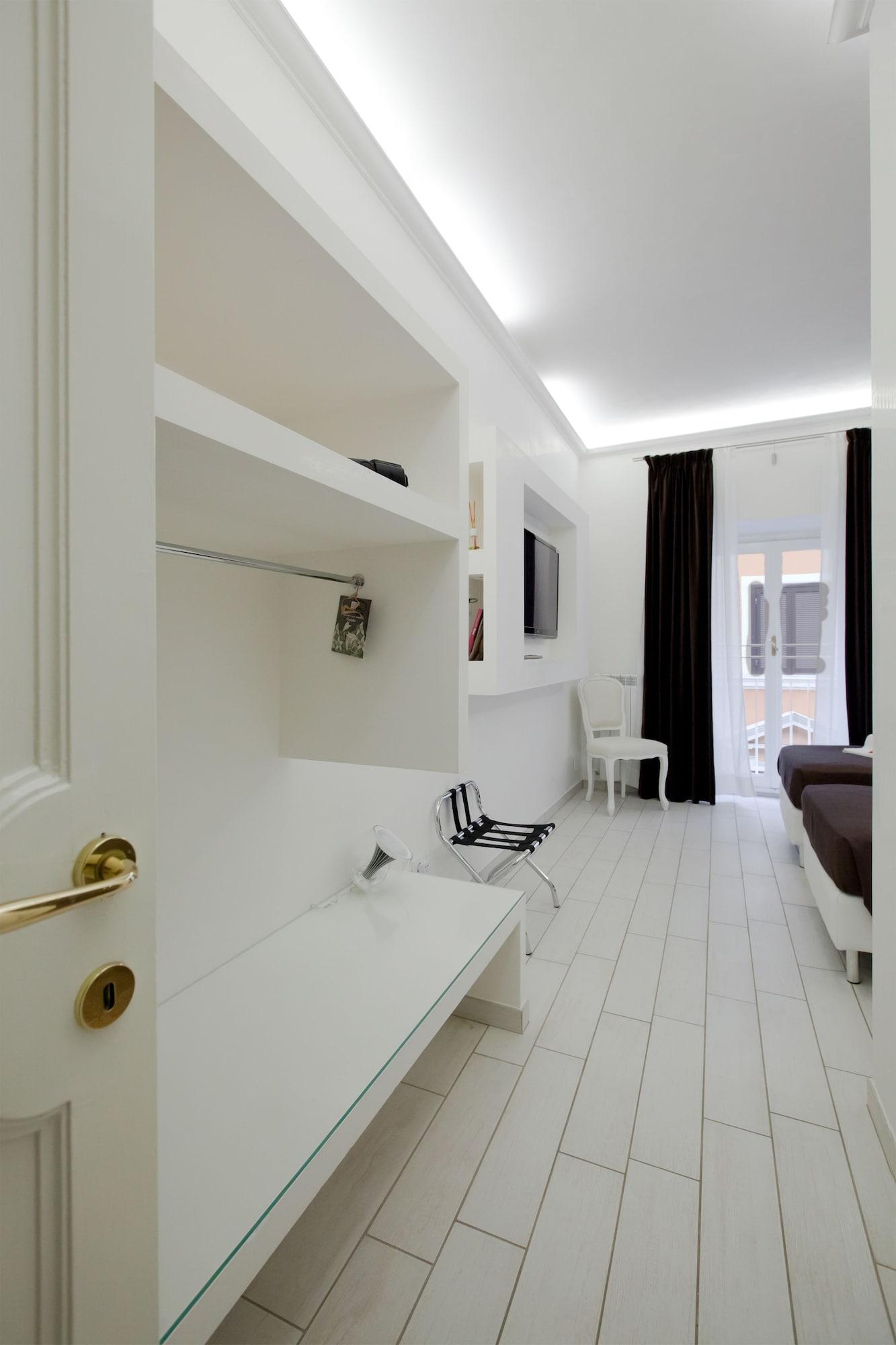 Town House Fontana Di Trevi Bed & Breakfast