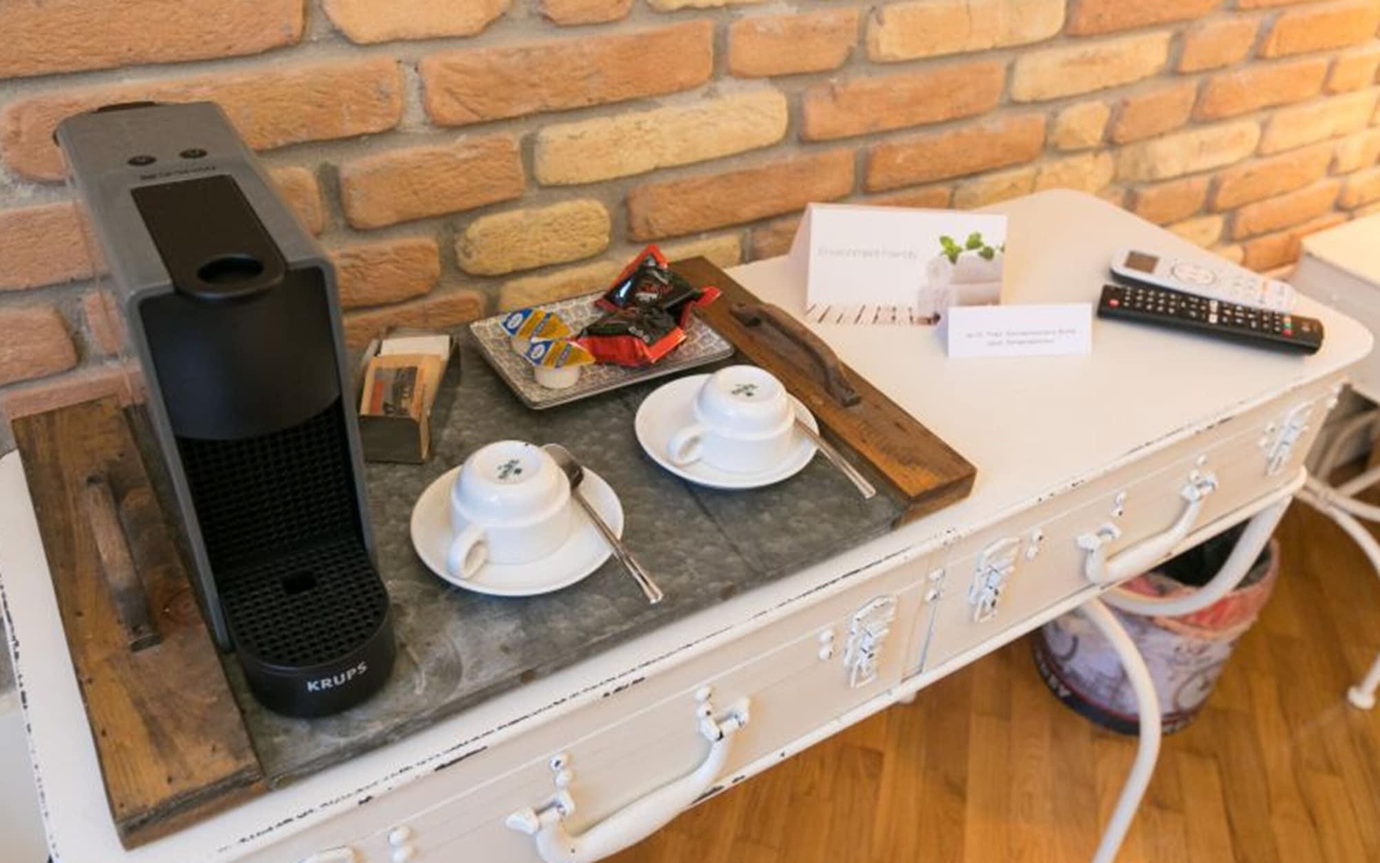 Spagna Ave Bed & Breakfast Rome