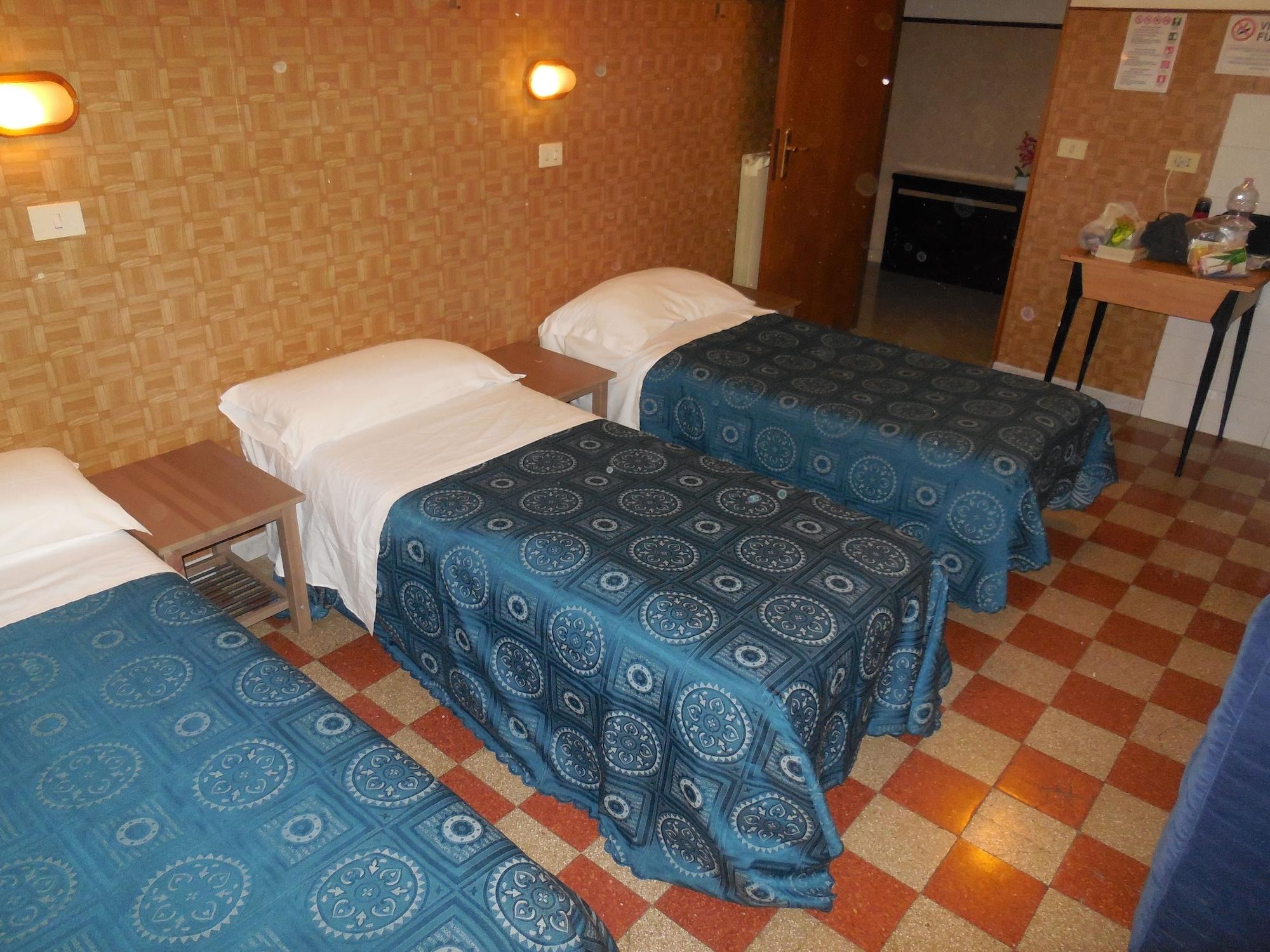 Cressy Hotel