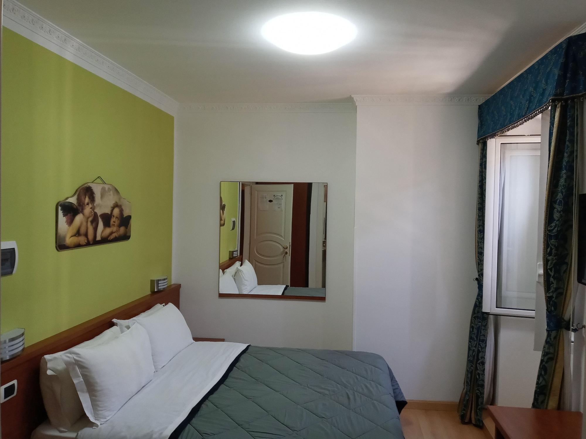 La Casa Dell'arte 2* Rome