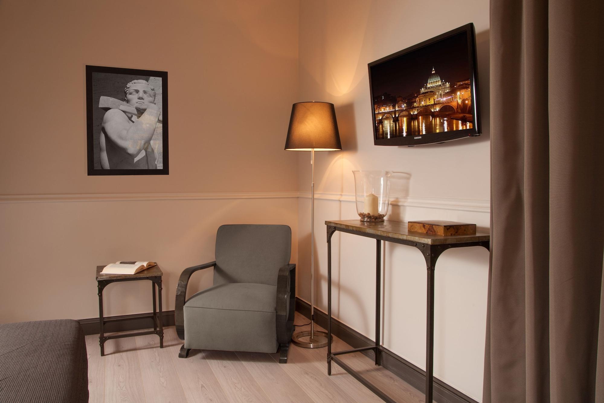 Nazionale 51 Group Bed & Breakfast Rome
