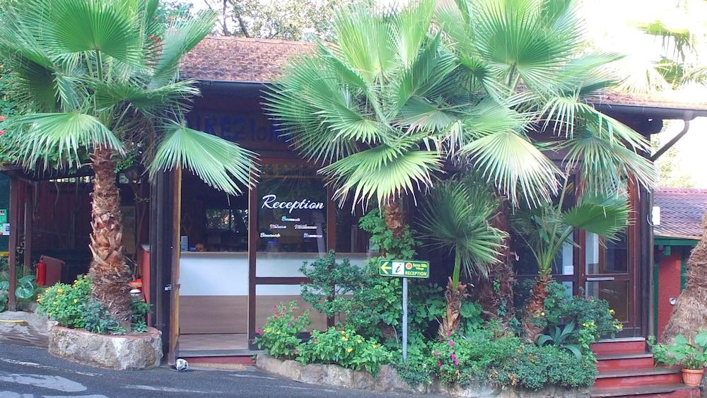 Acampamento Seven Hills Village 4*