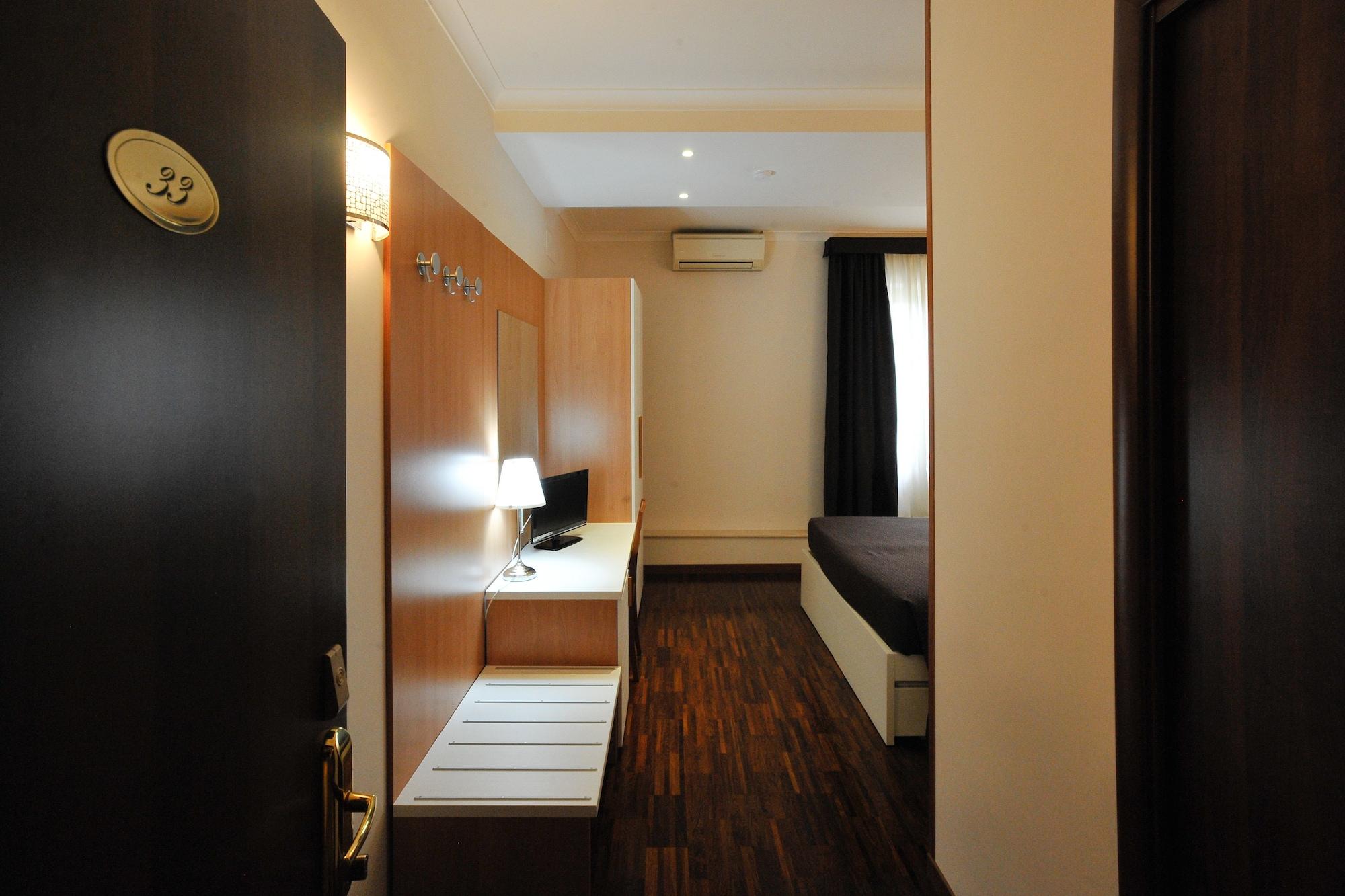 Tiburtina Metro Hotel Rome