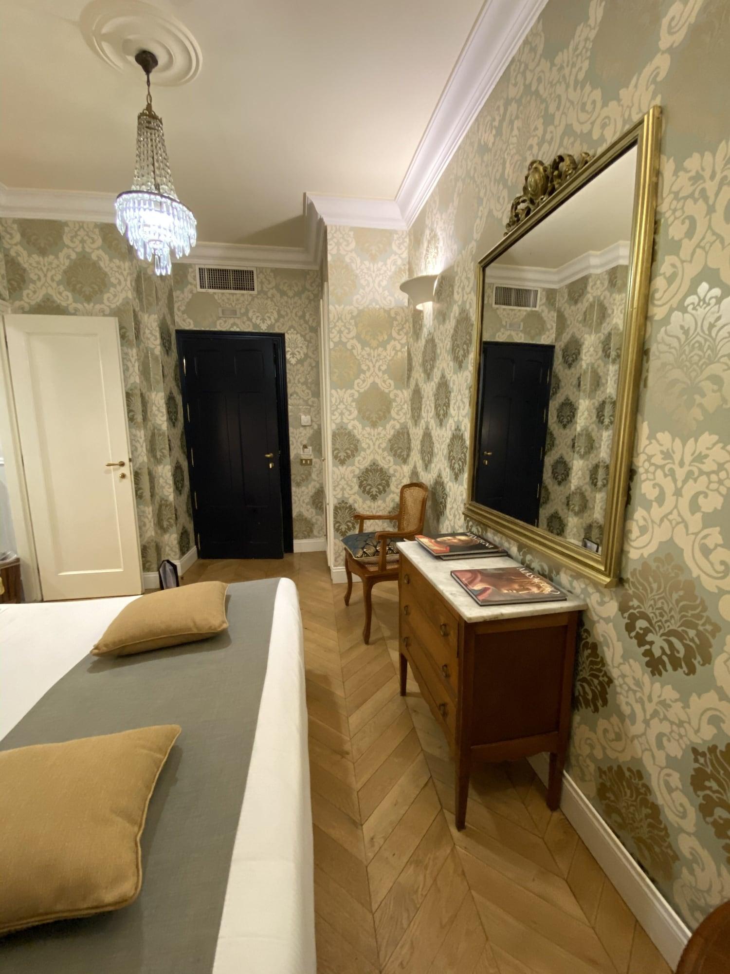 Boutique Anahi Rome