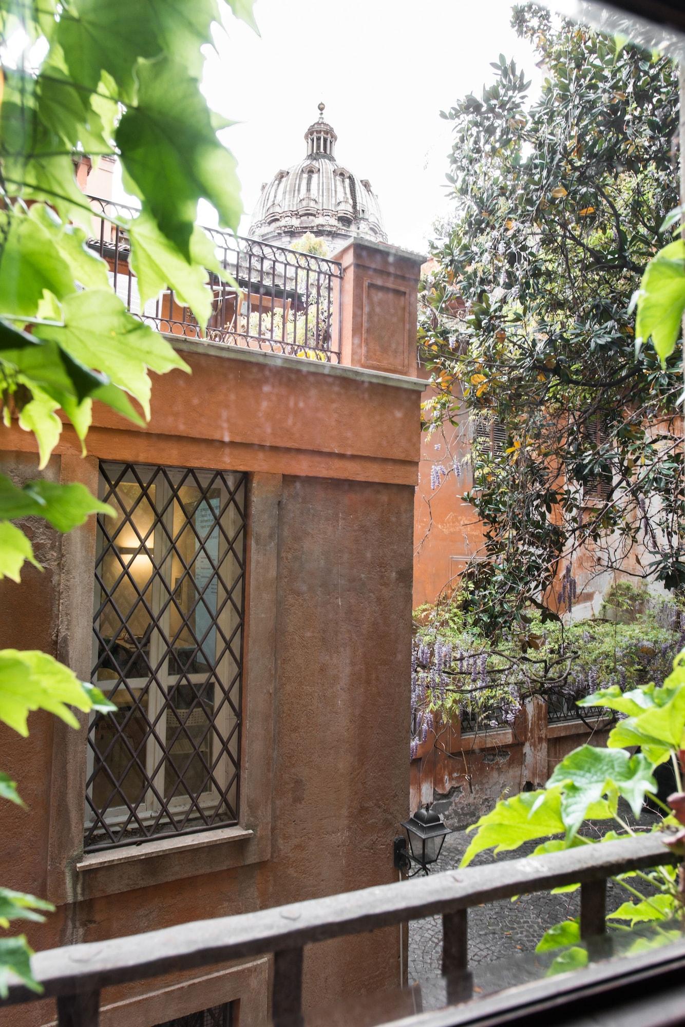 Hotel Dei Barbieri Rome
