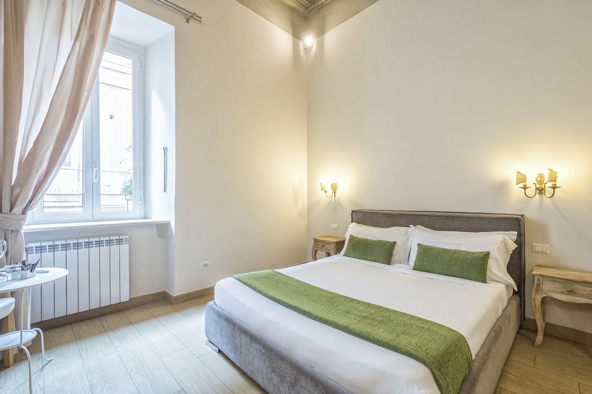 Little Queen Bed & Breakfast Rome