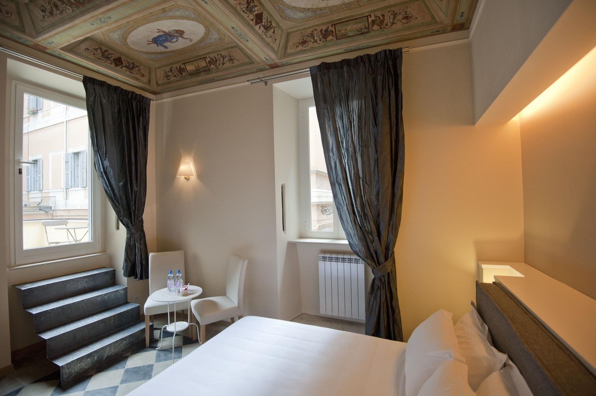Little Queen Bed & Breakfast