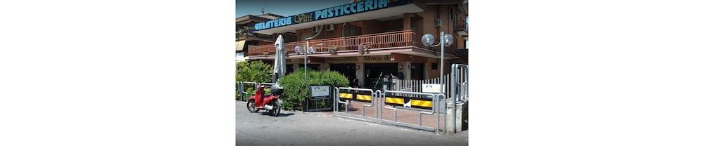 Vitti Rome