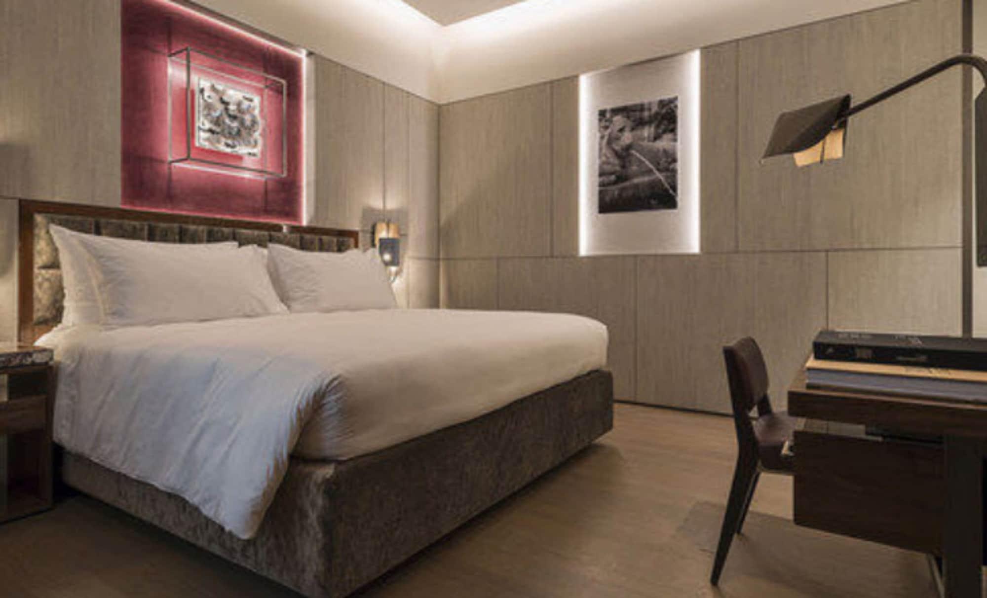 Fendi Private - Small Luxury Of The World 5*