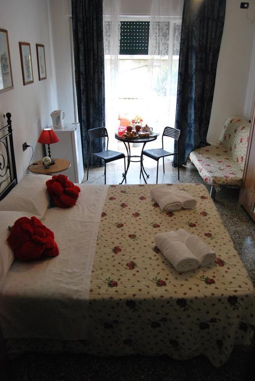 City Room B&B Bed & Breakfast 5*