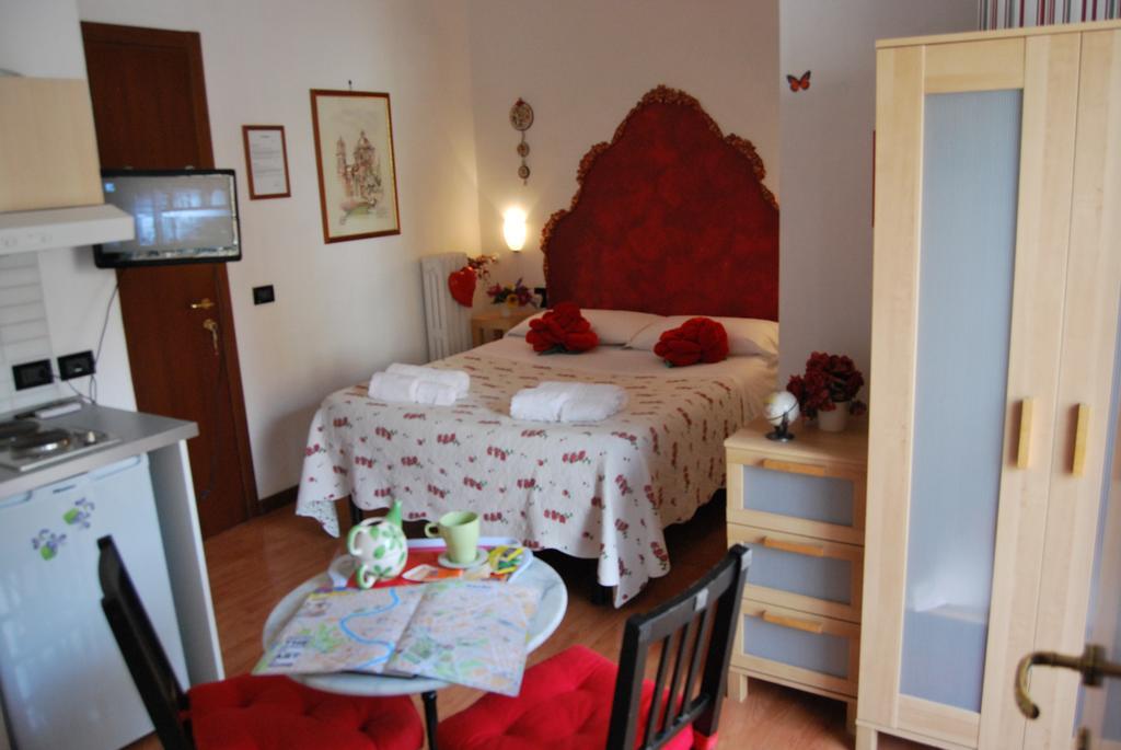 City Room B&B Bed & Breakfast
