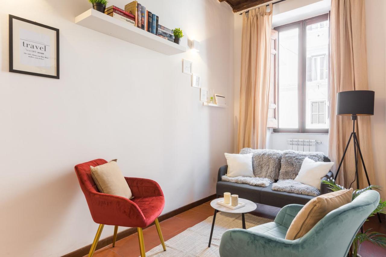 Via Dei Serpenti Appartement Rome
