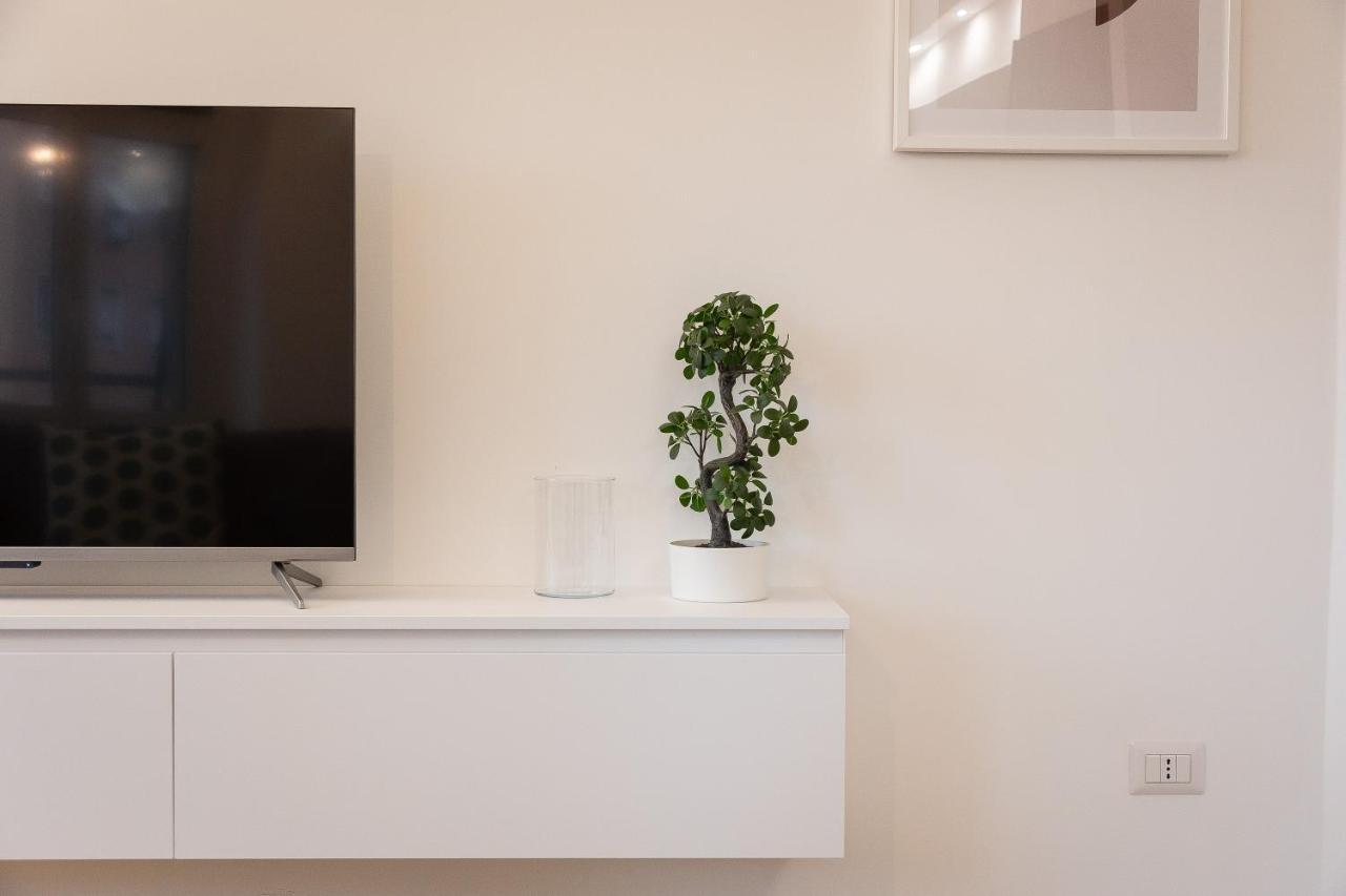 Matilde Modern Apartment-rental In * Roma