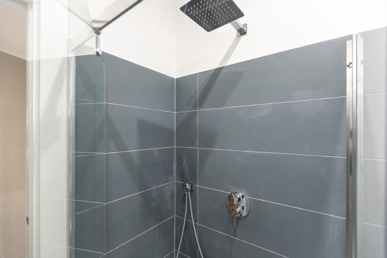 Matilde Modern Apartment-rental In Roma