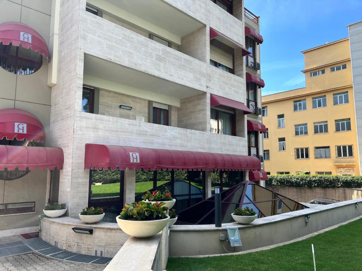 Hotel Gemelli 3*