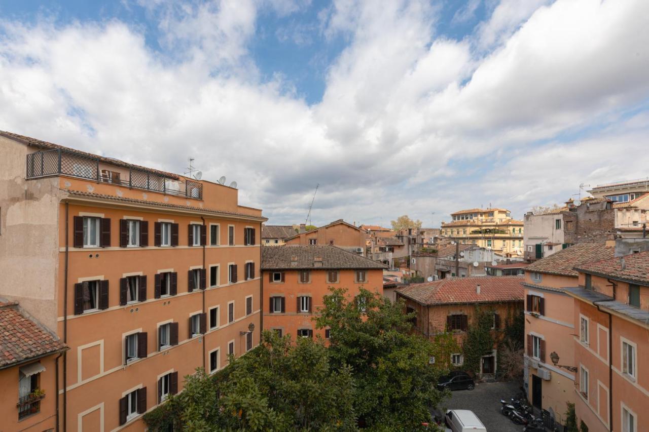 Amazing Penthouse With Terrace And Rooftop In Trastevere Apartment *