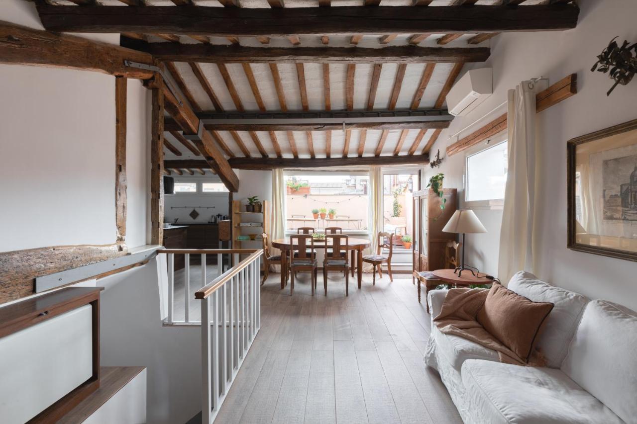 Amazing Penthouse With Terrace And Rooftop In Trastevere Apartment *