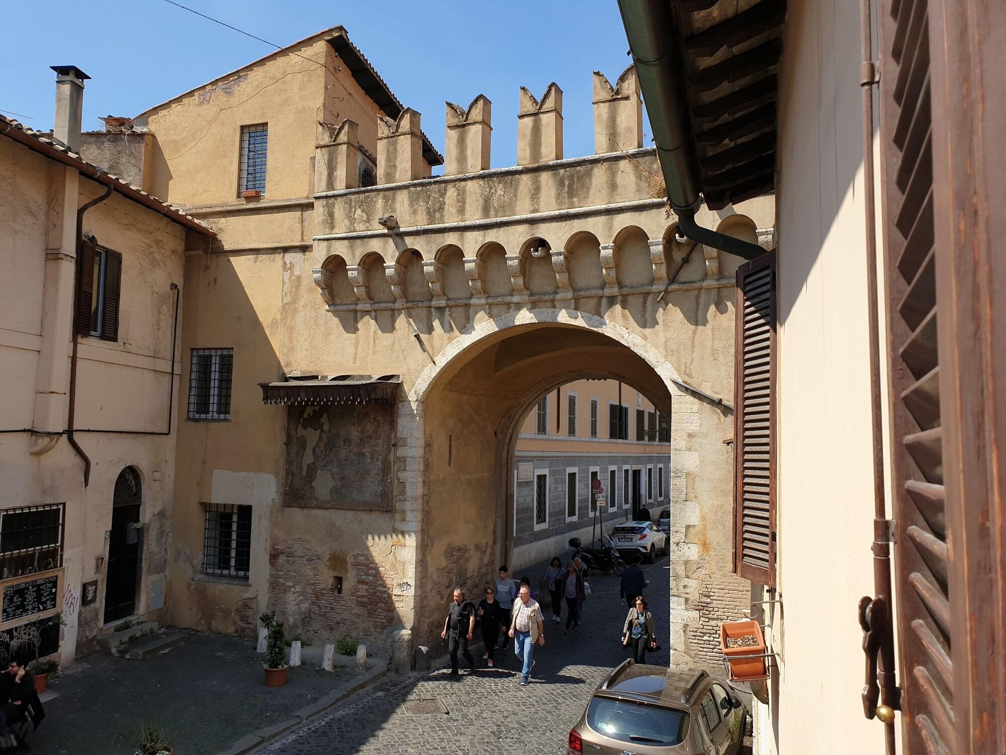 Relais Casa Della Fornarina Rome