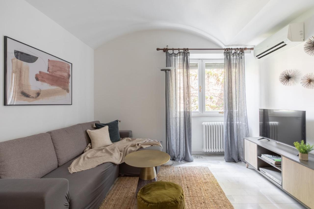 Iflat Bright Near Caracalla Baths Apartment