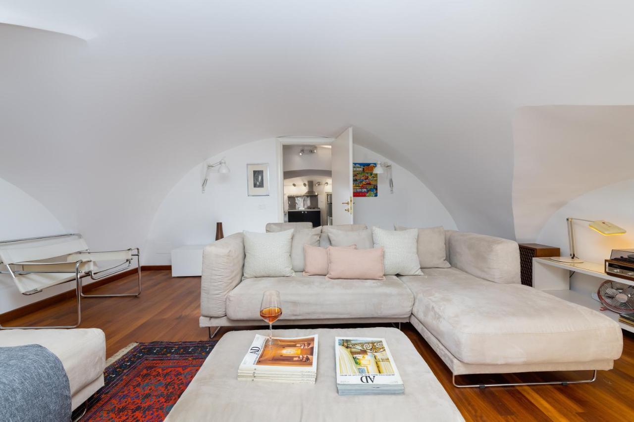 New! Amazing Piazza Navona View Apartment *