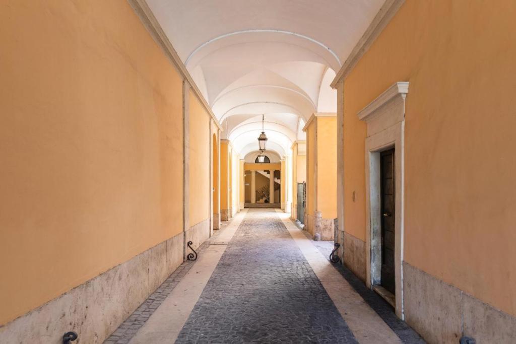 Penthouse In Piazza Venezia With Terrace * Roma