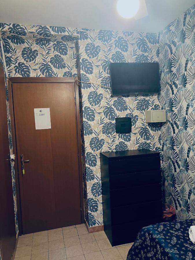 2 Guest house