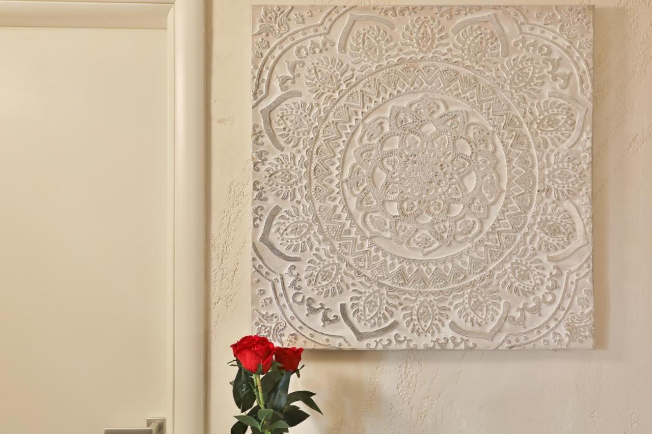 Grottini Luxury ~ Pantheon Guest house Rome
