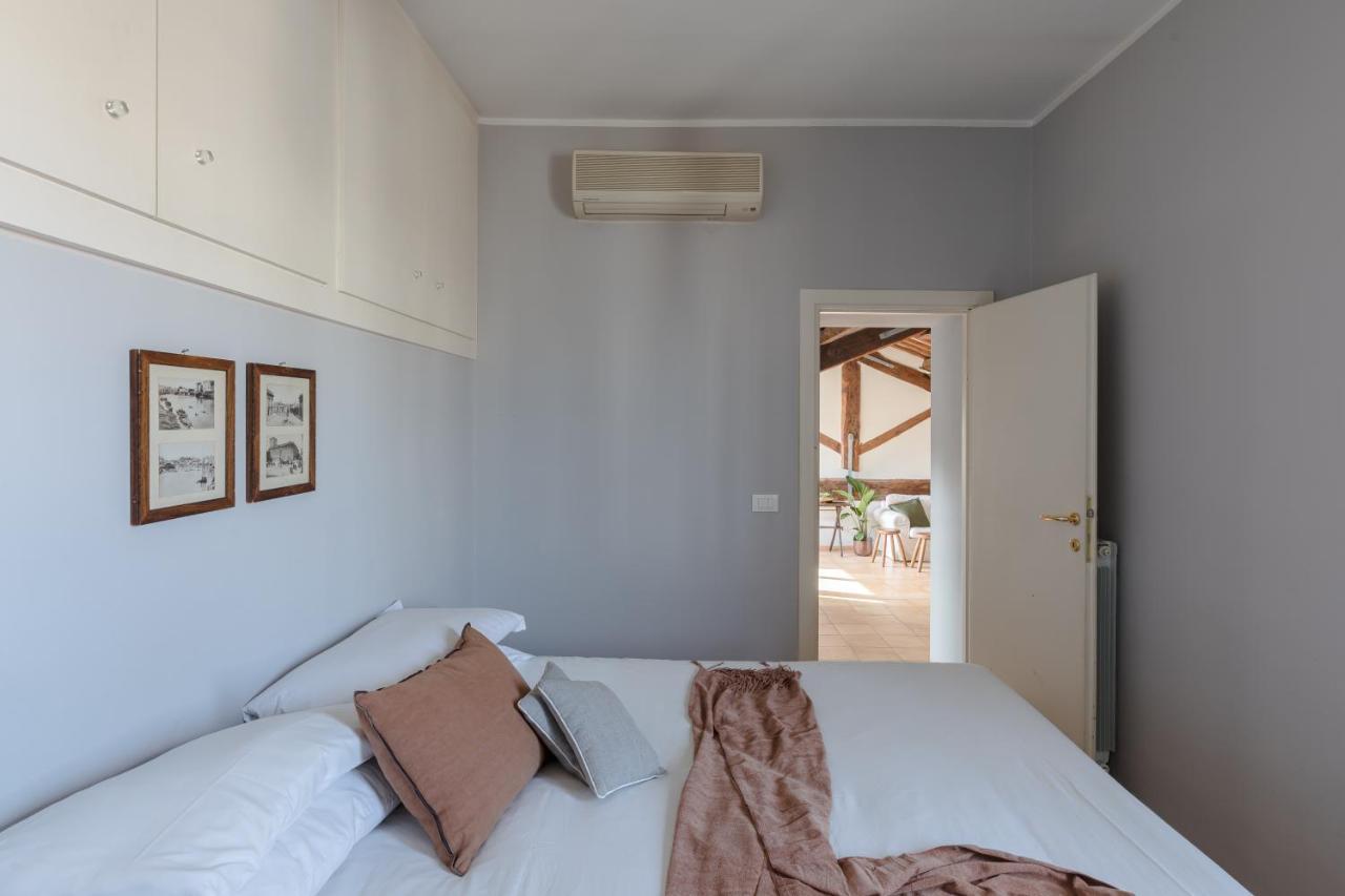 Apartment Amazing Penthouse With Terrace And Rooftop In Trastevere Rome