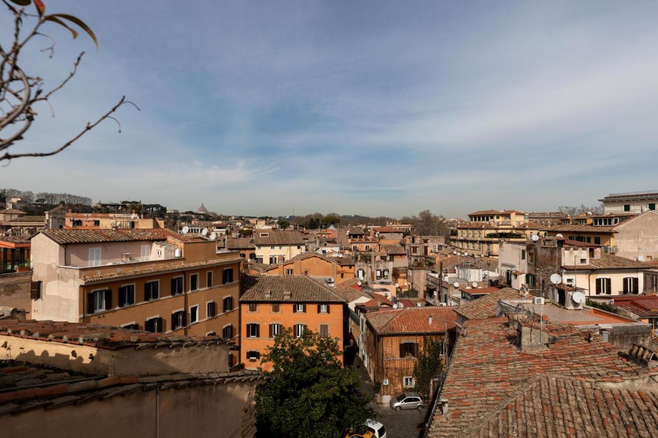 Amazing Penthouse With Terrace And Rooftop In Trastevere Apartment Rome