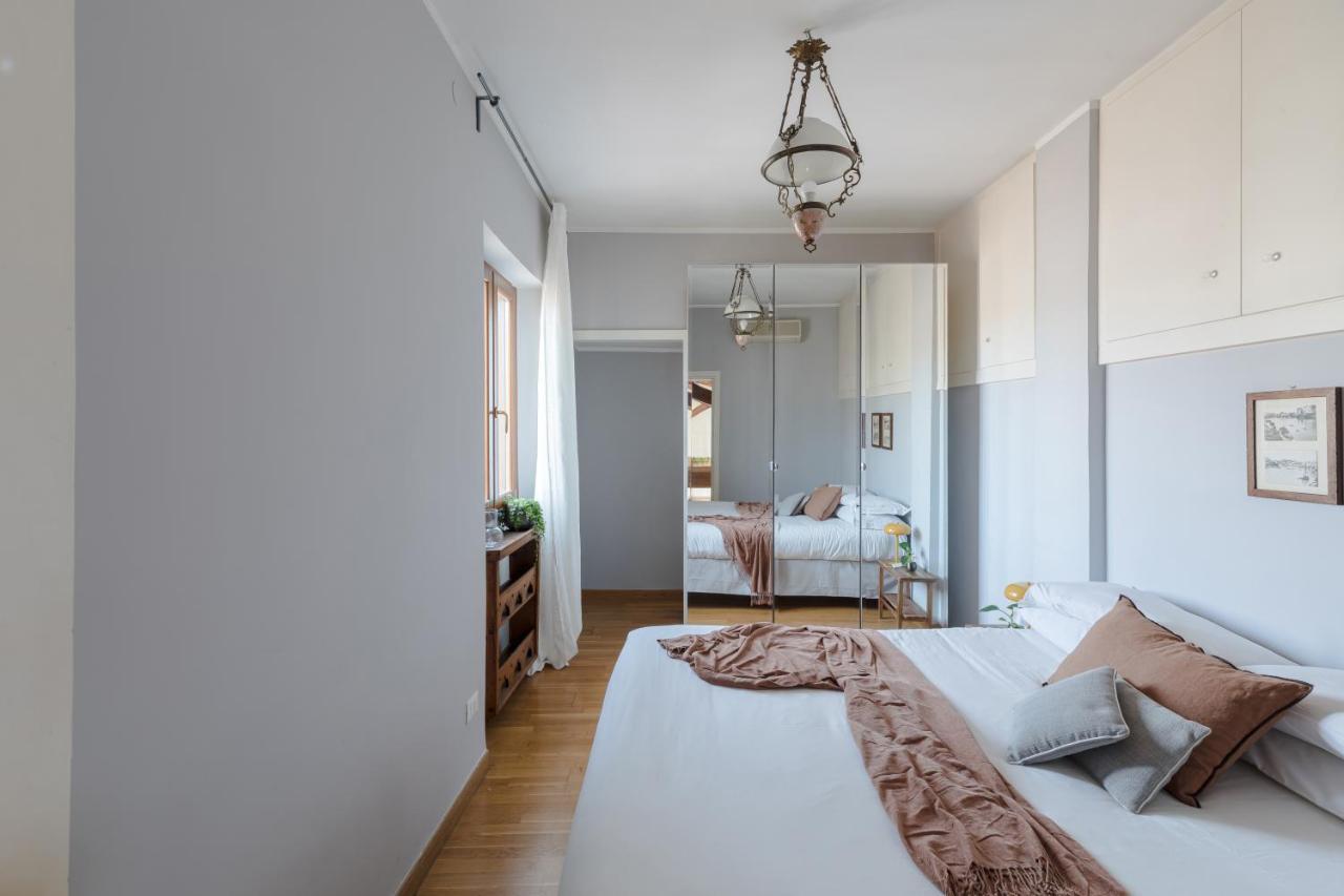 Amazing Penthouse With Terrace And Rooftop In Trastevere Apartment *