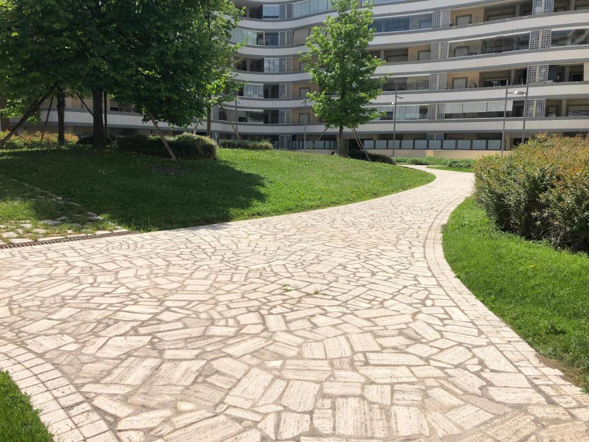 Appartamento Kamchu With Terrace Near Metro Con Vista Roma