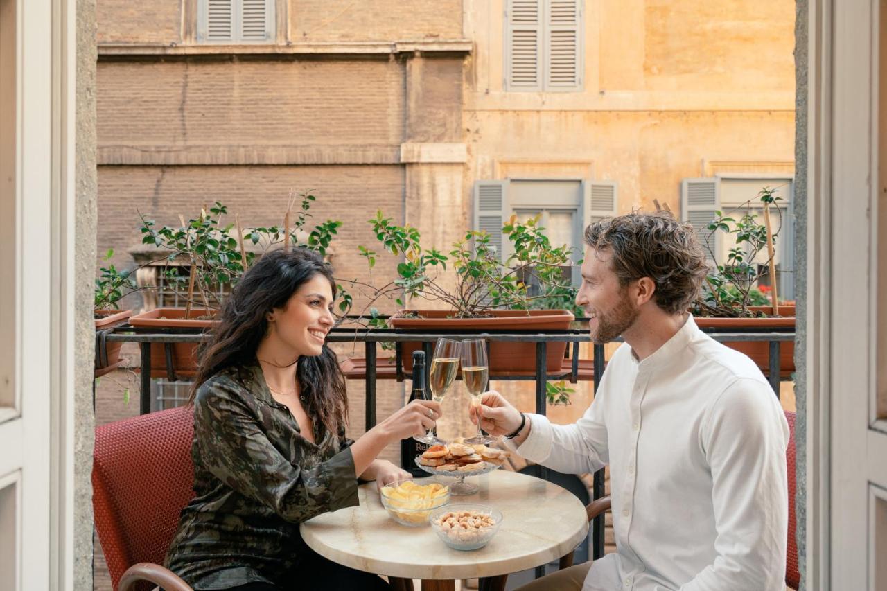 Relais Giulia Couette-café 2*